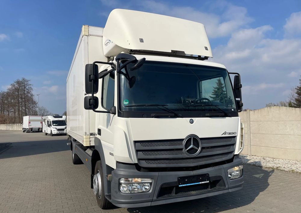 Mercedes-Benz ATEGO 1223/ CHŁODNIA/ 15 PALET - Hladnjača: slika 3 Mercedes-Benz ATEGO 1223/ CHŁODNIA/ 15 PALET - Hladnjača: slika 3