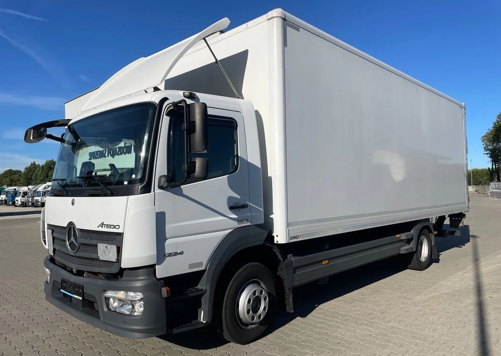 Mercedes-Benz ATEGO 1224 - Kamion sa zatvorenim sandukom: slika 2 Mercedes-Benz ATEGO 1224 - Kamion sa zatvorenim sandukom: slika 2
