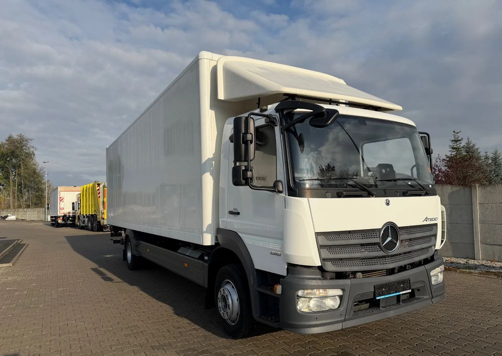 Kamion sa zatvorenim sandukom Mercedes-Benz ATEGO 1318 IZOTERMA 20 PALET!: slika 10 Kamion sa zatvorenim sandukom Mercedes-Benz ATEGO 1318 IZOTERMA 20 PALET!: slika 10