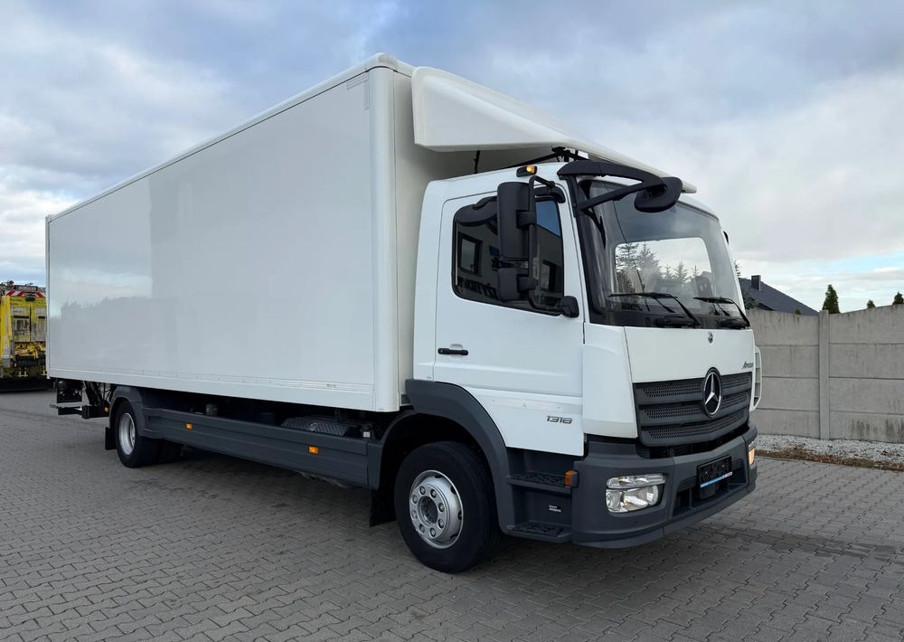 Mercedes-Benz ATEGO 1318 IZOTERMA 20 PALET! - Kamion sa zatvorenim sandukom: slika 3 Mercedes-Benz ATEGO 1318 IZOTERMA 20 PALET! - Kamion sa zatvorenim sandukom: slika 3