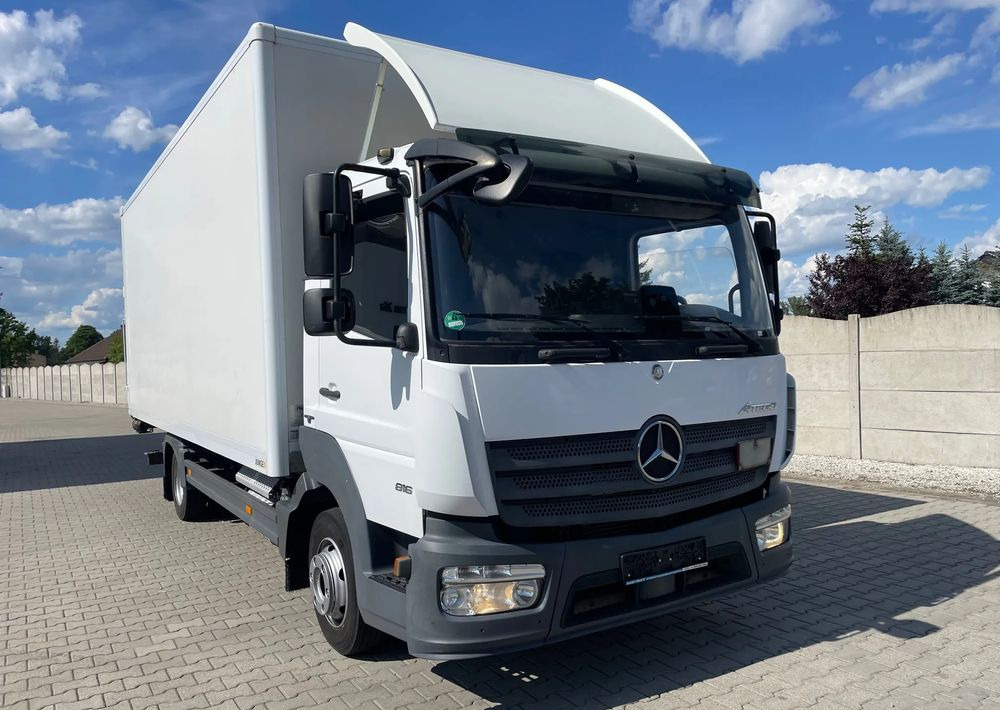 Mercedes-Benz ATEGO 816 ,ładowność 3,1 tony! - Kamion sa zatvorenim sandukom: slika 3 Mercedes-Benz ATEGO 816 ,ładowność 3,1 tony! - Kamion sa zatvorenim sandukom: slika 3