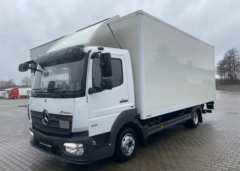 Mercedes-Benz ATEGO 816,ładowność 3 tony! - Kamion sa zatvorenim sandukom: slika 2 Mercedes-Benz ATEGO 816,ładowność 3 tony! - Kamion sa zatvorenim sandukom: slika 2