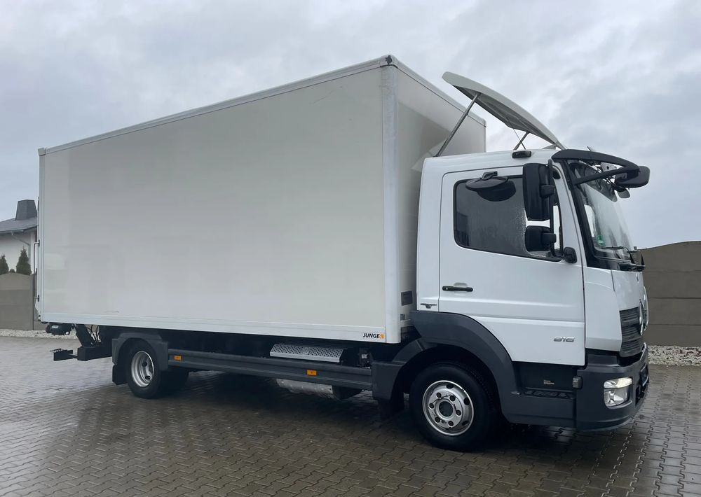 Mercedes-Benz ATEGO 816,ładowność 3 tony! - Kamion sa zatvorenim sandukom: slika 4 Mercedes-Benz ATEGO 816,ładowność 3 tony! - Kamion sa zatvorenim sandukom: slika 4