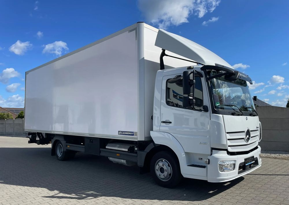 Mercedes-Benz ATEGO 818, IZOTERMA OGRZEWANA! - Kamion sa zatvorenim sandukom: slika 3 Mercedes-Benz ATEGO 818, IZOTERMA OGRZEWANA! - Kamion sa zatvorenim sandukom: slika 3
