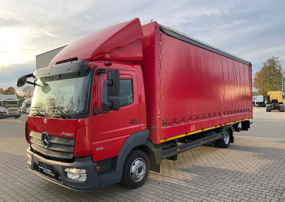 Mercedes-Benz ATEGO 818, Klima, webasto, 17 euro palet! - Kamion sa ceradom: slika 2 Mercedes-Benz ATEGO 818, Klima, webasto, 17 euro palet! - Kamion sa ceradom: slika 2
