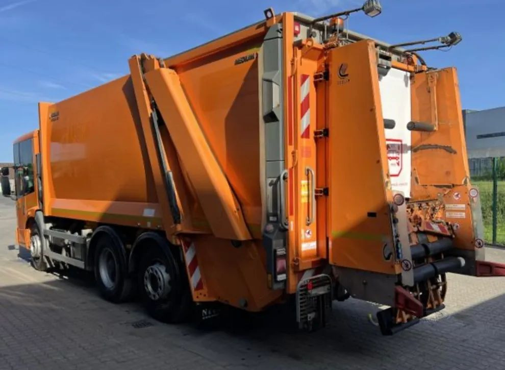 Mercedes-Benz ECONIC 2635,EURO 6, 6X2, ZOLLER MEDIUM X21 - Kamion za smeće: slika 2 Mercedes-Benz ECONIC 2635,EURO 6, 6X2, ZOLLER MEDIUM X21 - Kamion za smeće: slika 2
