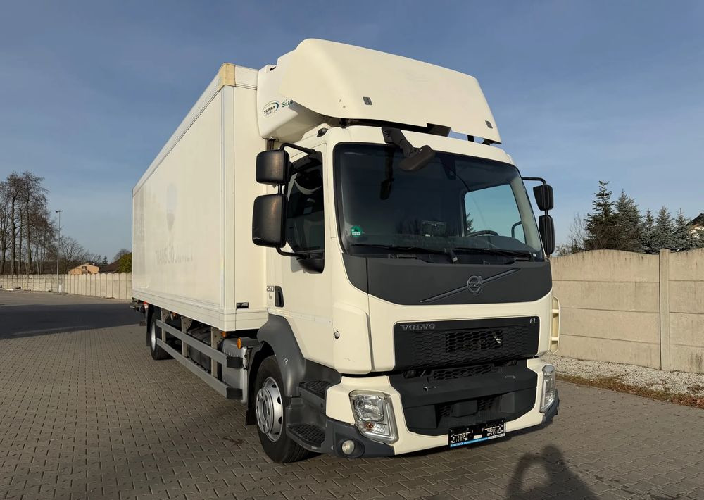 Volvo FL 16.250/ 19 PALET/ Ładownośc 6 ton/ na poduszkach! - Hladnjača: slika 4 Volvo FL 16.250/ 19 PALET/ Ładownośc 6 ton/ na poduszkach! - Hladnjača: slika 4
