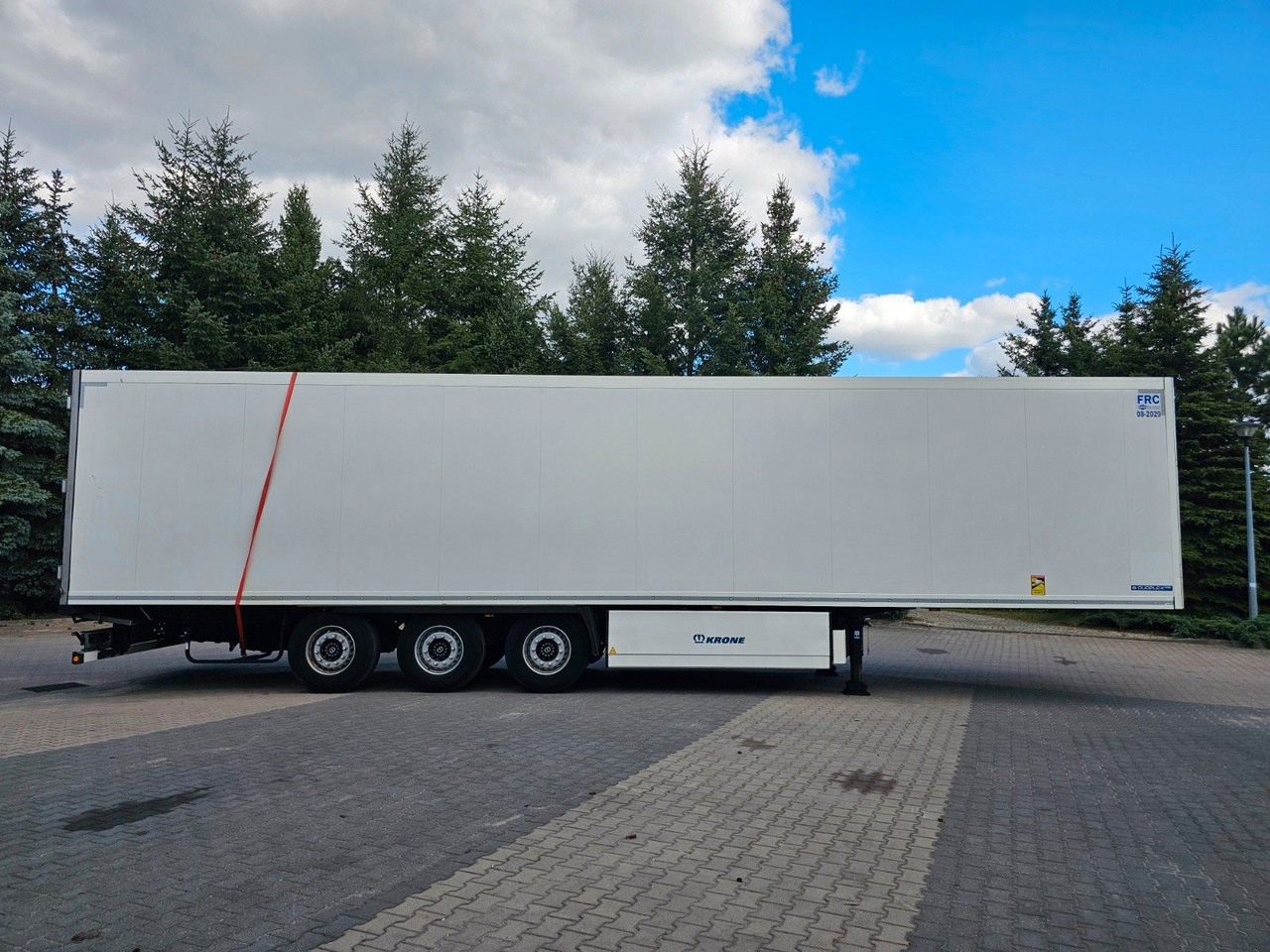 Krone SDR 27 39.0T CARRIER VECTOR 1550 Nur 1800mth - Poluprikolica hladnjače: slika 4 Krone SDR 27 39.0T CARRIER VECTOR 1550 Nur 1800mth - Poluprikolica hladnjače: slika 4