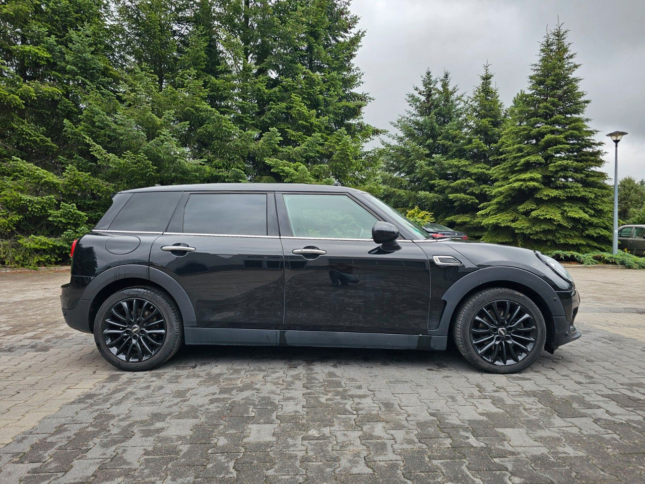 MINI Cooper D Clubman Automatik Harman/Kardon - Automobil: slika 4 MINI Cooper D Clubman Automatik Harman/Kardon - Automobil: slika 4