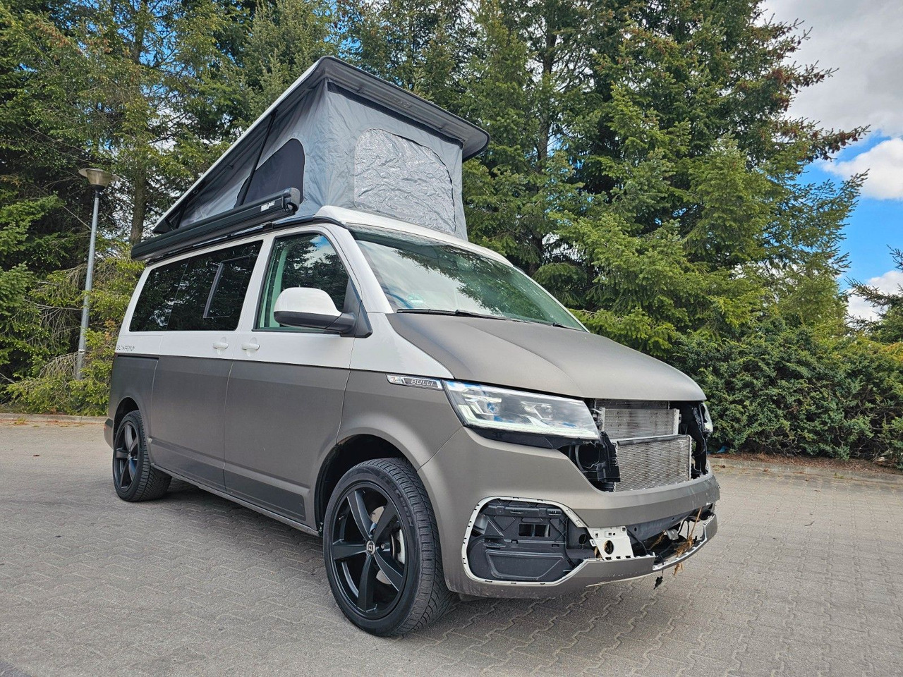 Volkswagen SALTY BLUE PREMIUM BULLI CALIFORNIA Fahrbereit! - Kamp kombi: slika 1 Volkswagen SALTY BLUE PREMIUM BULLI CALIFORNIA Fahrbereit! - Kamp kombi: slika 1
