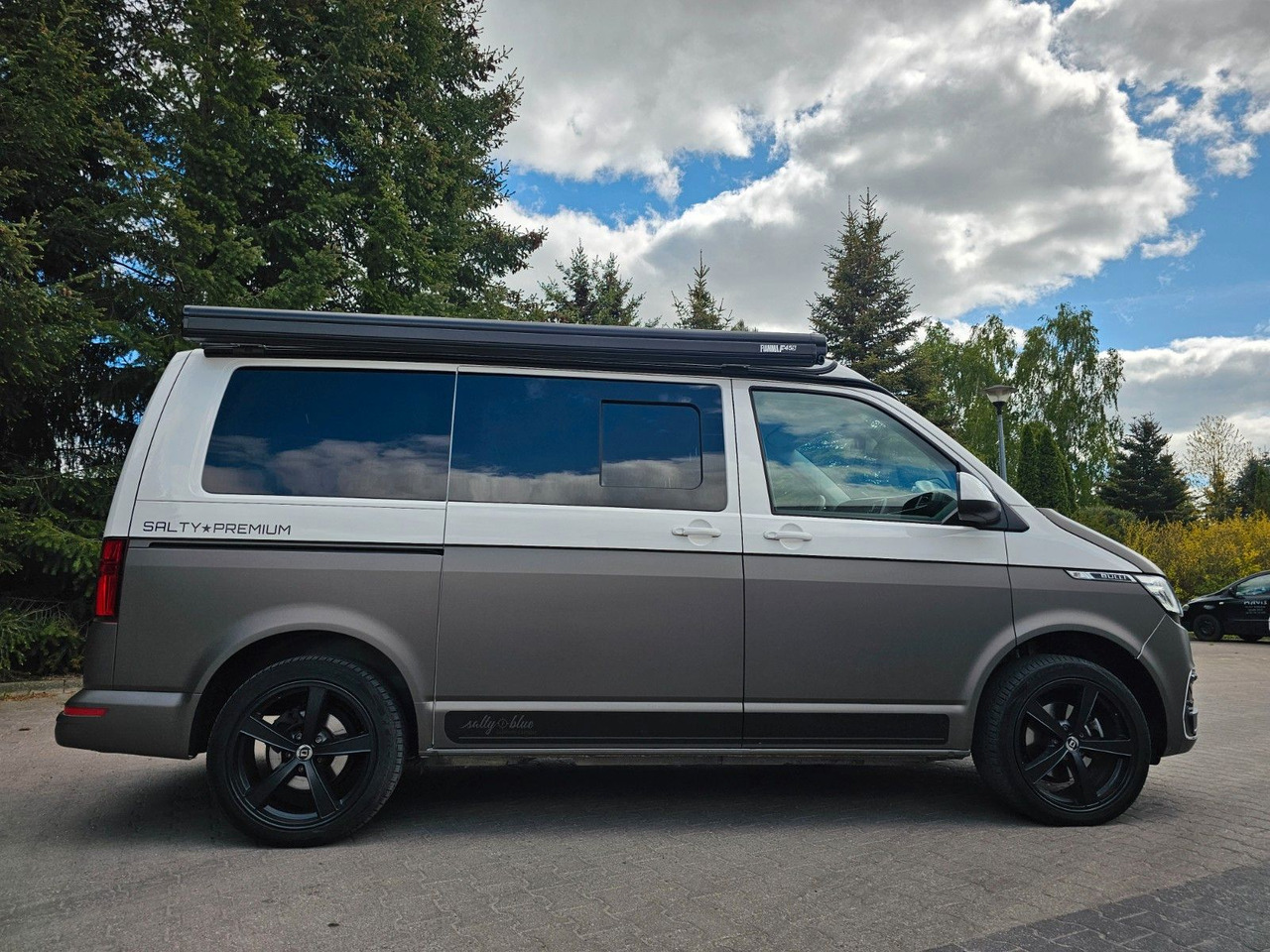 Volkswagen SALTY BLUE PREMIUM BULLI CALIFORNIA Fahrbereit! - Kamp kombi: slika 4 Volkswagen SALTY BLUE PREMIUM BULLI CALIFORNIA Fahrbereit! - Kamp kombi: slika 4