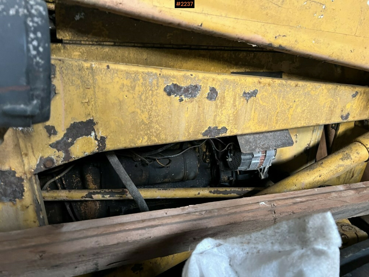 Backhoe loader- MASSEY-FERGUSON 203 Backhoe loader- MASSEY-FERGUSON 203: slika 17