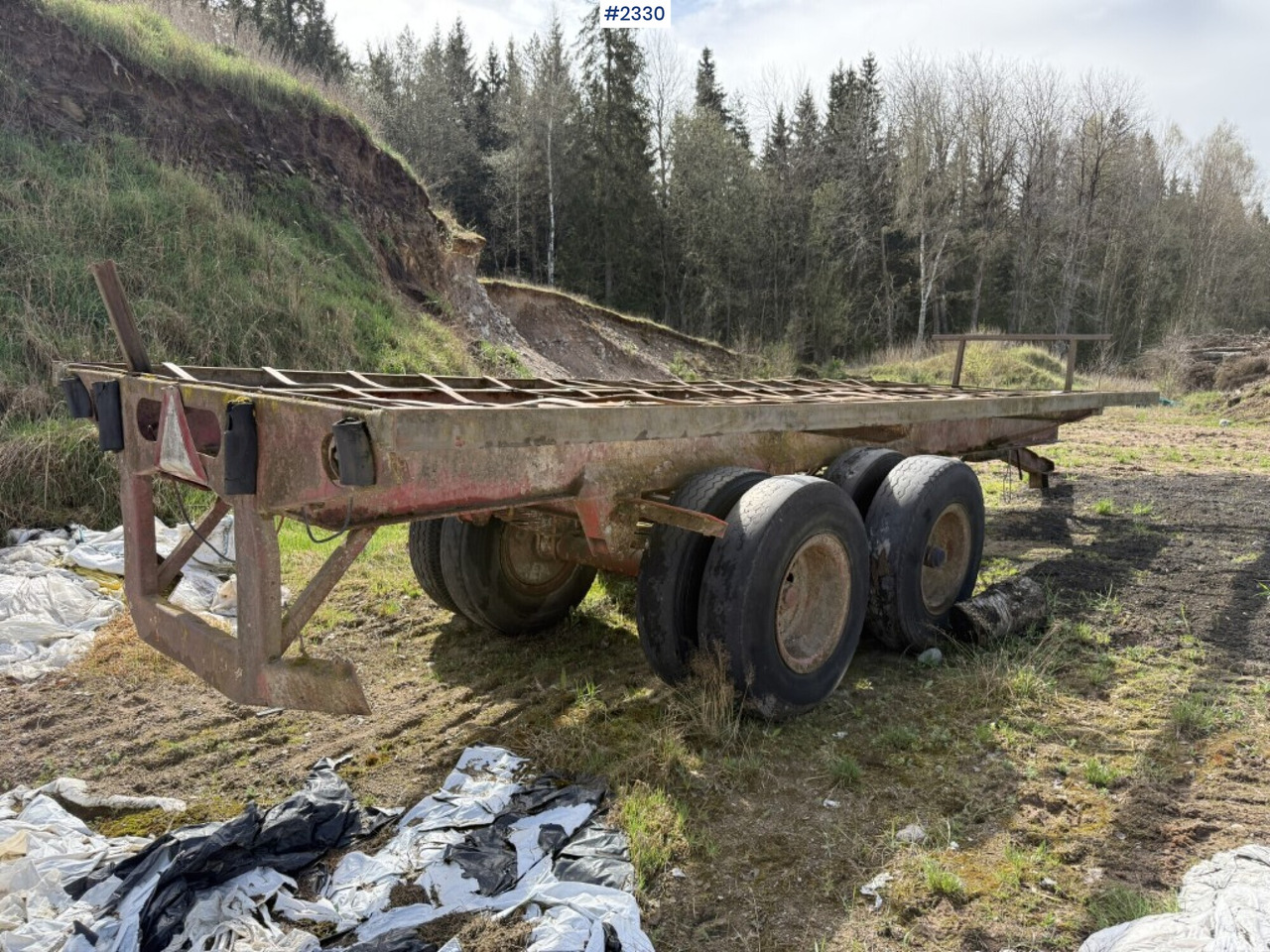 Bale transport Boggie - Traktorska prikolica za farmu/ Kiper: slika 4 Bale transport Boggie - Traktorska prikolica za farmu/ Kiper: slika 4
