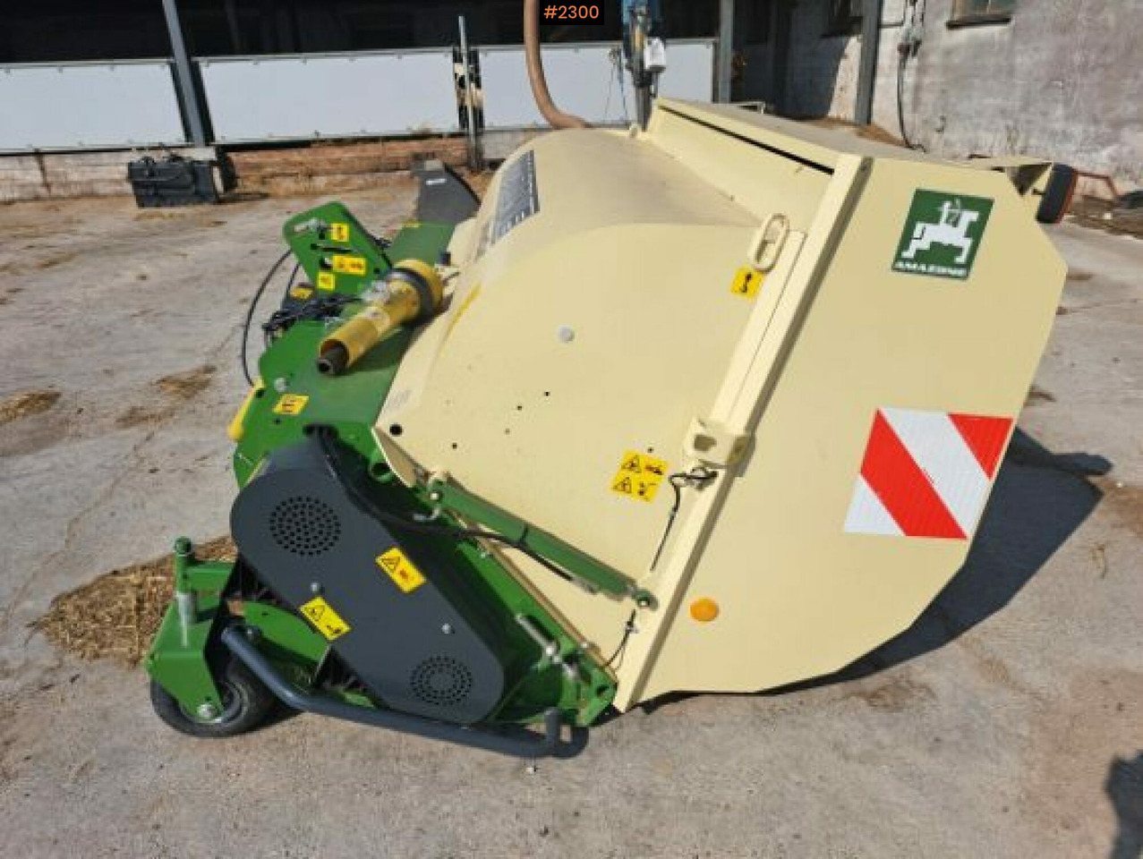 Horsemanure Collector Amazone Horsehopper Smartcut 2100 - Oprema za obradu zemljišta: slika 1 Horsemanure Collector Amazone Horsehopper Smartcut 2100 - Oprema za obradu zemljišta: slika 1