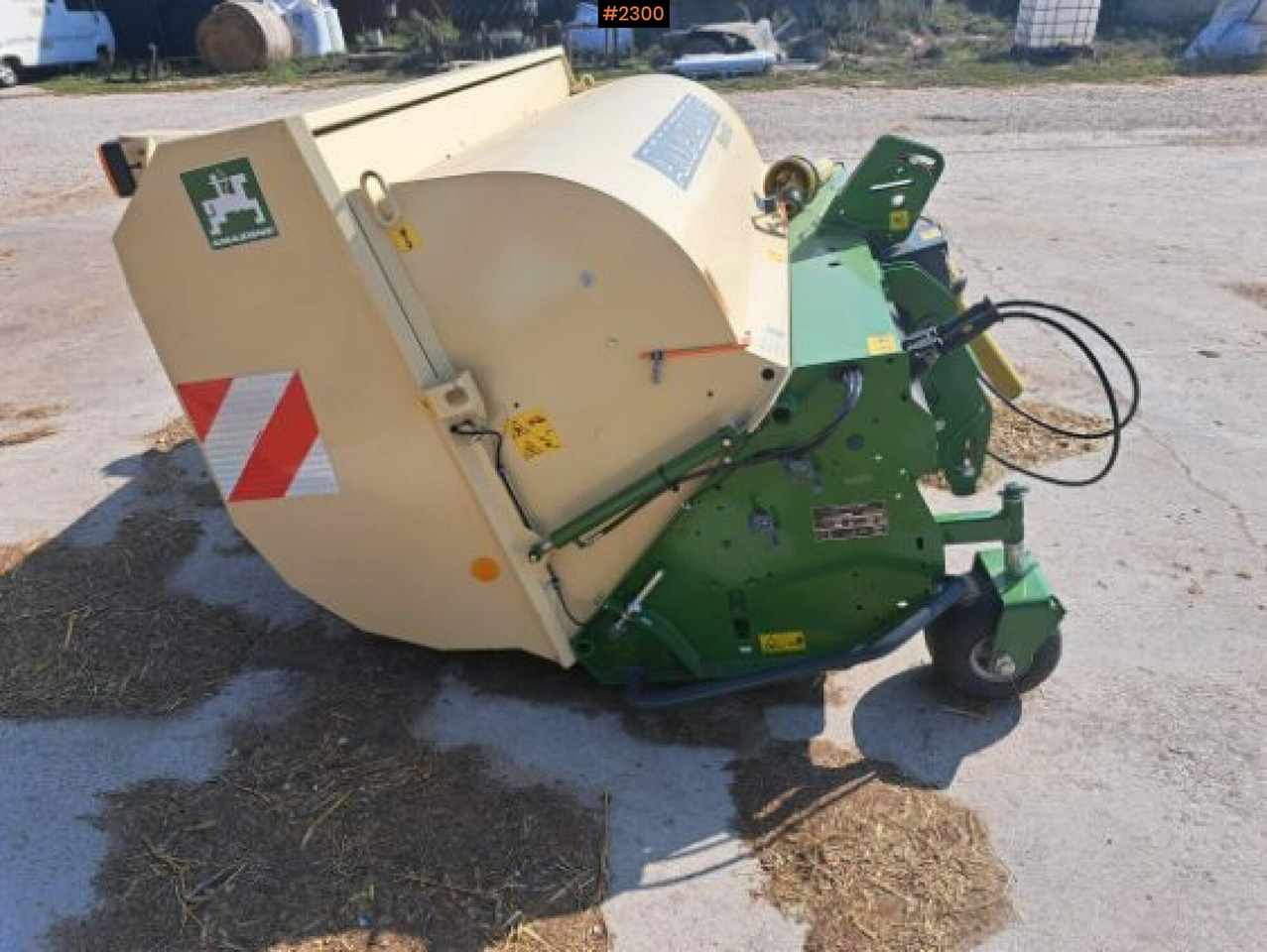 Horsemanure Collector Amazone Horsehopper Smartcut 2100 - Oprema za obradu zemljišta: slika 2 Horsemanure Collector Amazone Horsehopper Smartcut 2100 - Oprema za obradu zemljišta: slika 2