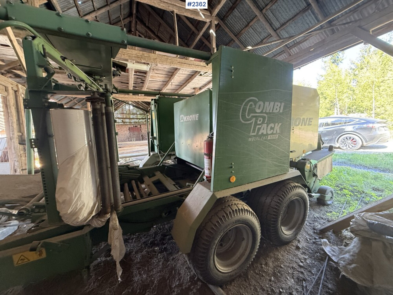 Krone Combi pack Multi-Cut 1250 round baler - Oprema za prevrtanje i razlaganje: slika 5 Krone Combi pack Multi-Cut 1250 round baler - Oprema za prevrtanje i razlaganje: slika 5