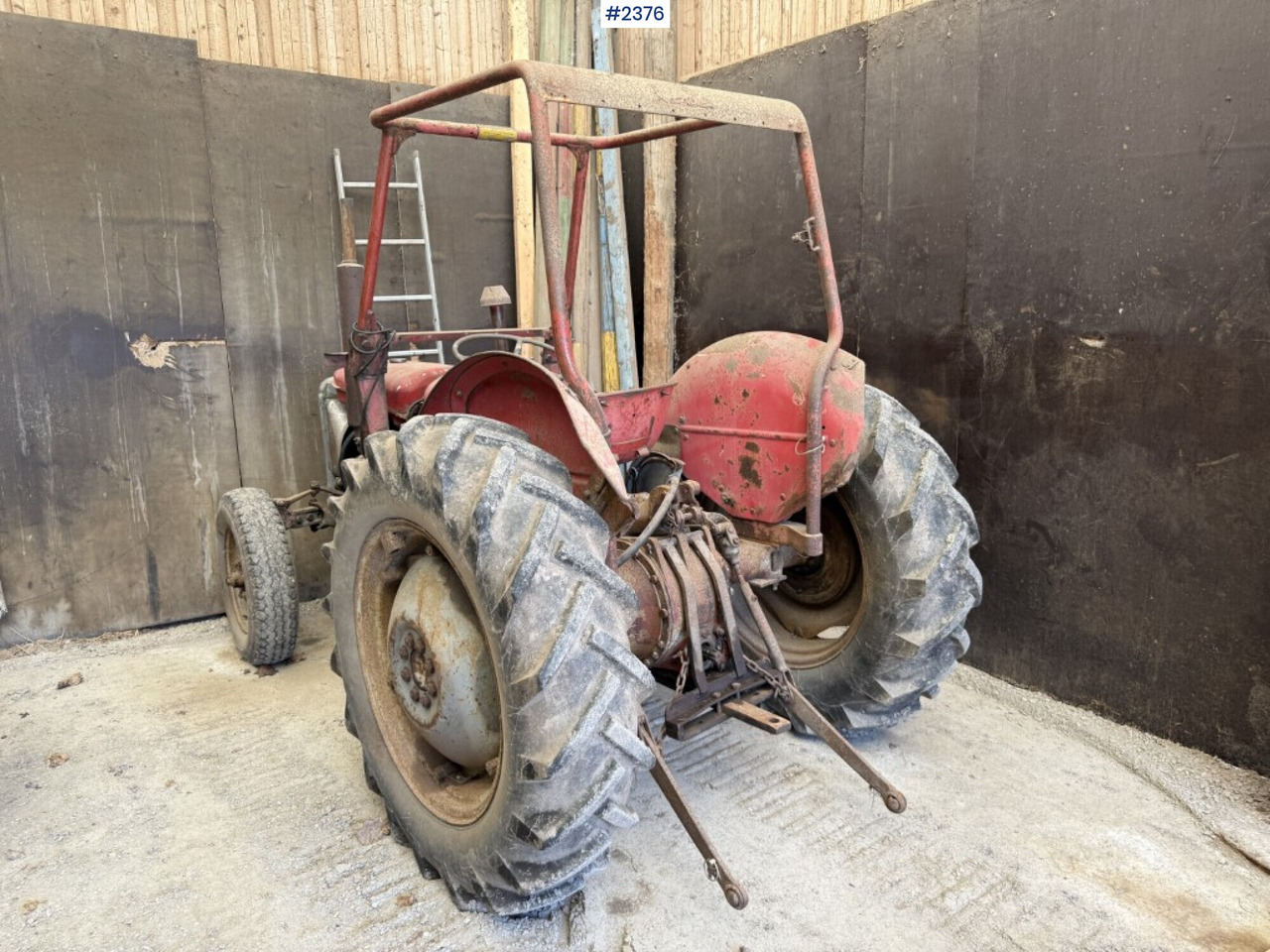 Massey Ferguson Special 35X - Traktor: slika 3 Massey Ferguson Special 35X - Traktor: slika 3