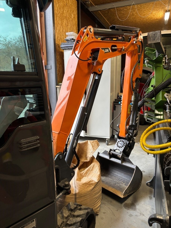 Develon DX 19 Z-7 - Mini bager: slika 4 Develon DX 19 Z-7 - Mini bager: slika 4