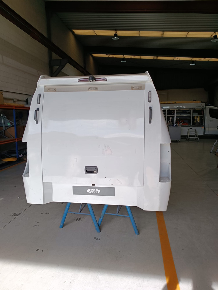 Ford Ranger Pick-up super cab - Promenjivo telo - sanduk: slika 5 Ford Ranger Pick-up super cab - Promenjivo telo - sanduk: slika 5