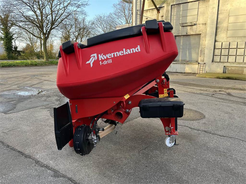 Kverneland F Drill Maxi 2200 Liter - Kombinovana mašina za setvu: slika 3 Kverneland F Drill Maxi 2200 Liter - Kombinovana mašina za setvu: slika 3