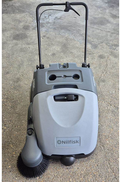 Nilfisk SW 750 - Autočistilica: slika 3 Nilfisk SW 750 - Autočistilica: slika 3
