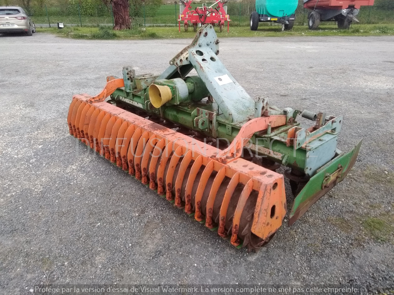 AMAZONE HERSE ROTATIVE KE 303 - Roto drljača: slika 2 AMAZONE HERSE ROTATIVE KE 303 - Roto drljača: slika 2