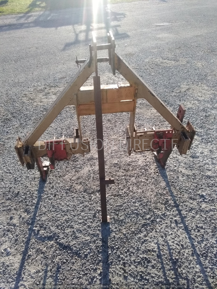 GOIZIN DECOMPACTEUR 9 V V - Kultivator: slika 2 GOIZIN DECOMPACTEUR 9 V V - Kultivator: slika 2