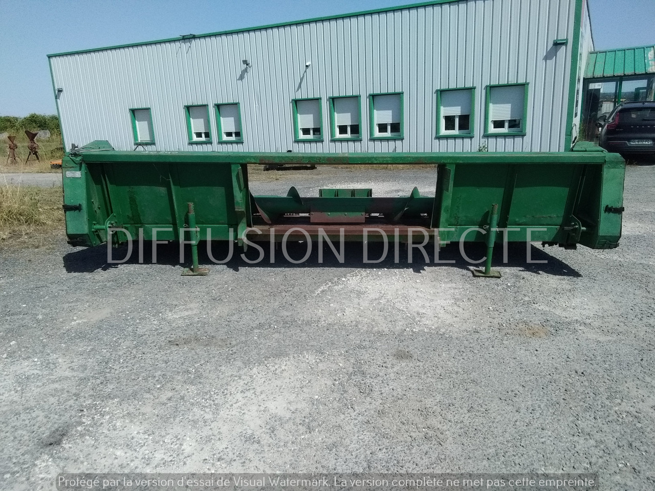 JOHN DEERE CUEILLEUR POUR MOISSONNEUSE 646 - Kombajn za kukuruz: slika 4 JOHN DEERE CUEILLEUR POUR MOISSONNEUSE 646 - Kombajn za kukuruz: slika 4