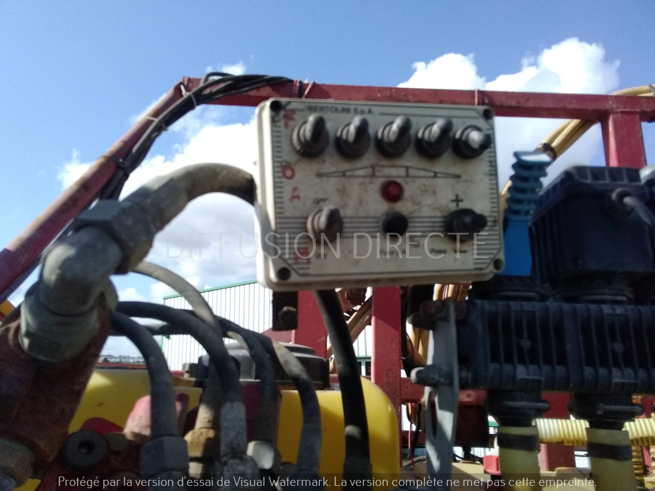 PULJET PULVERISATEUR SPRAYTEC - Prskalica montirana na traktor: slika 5 PULJET PULVERISATEUR SPRAYTEC - Prskalica montirana na traktor: slika 5