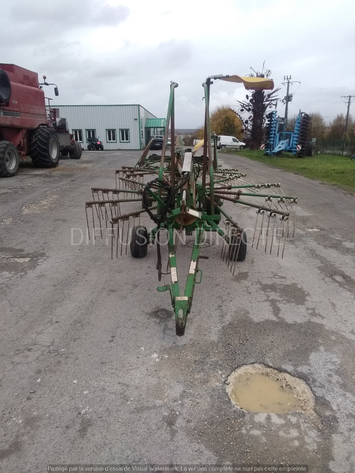 STOLL ANDAINEUR R 1400 S - Prevrtač/ Grabuljač: slika 4 STOLL ANDAINEUR R 1400 S - Prevrtač/ Grabuljač: slika 4