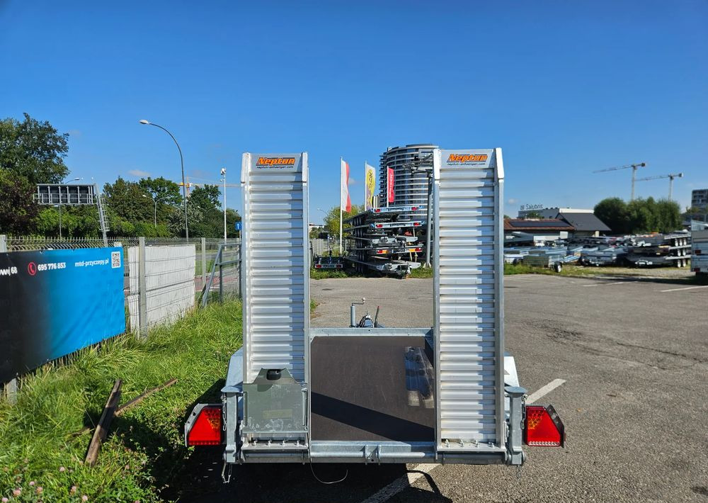 Neptun LOADMAX N35-300 2 bld - Prikolica za prevoz radnih mašina: slika 4 Neptun LOADMAX N35-300 2 bld - Prikolica za prevoz radnih mašina: slika 4