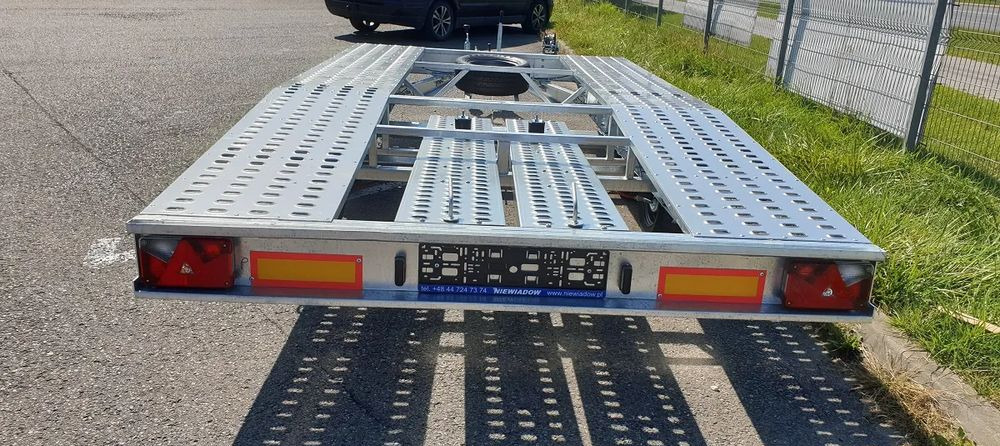 Niewiadów JUPITER 4x2,1m R13C NOWY MODEL - Prikolica za automobil: slika 3 Niewiadów JUPITER 4x2,1m R13C NOWY MODEL - Prikolica za automobil: slika 3