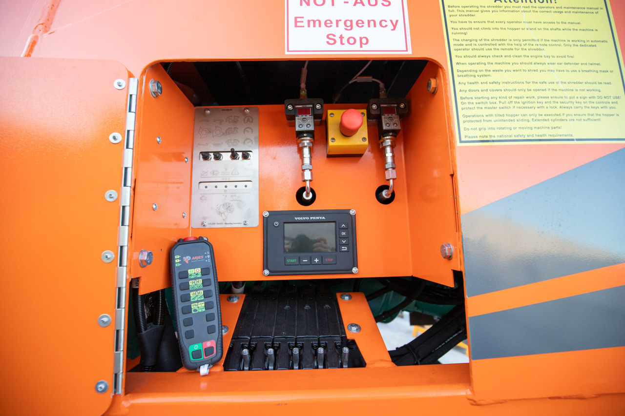 Arjes Compaktor 300 Arjes Compaktor 300: slika 13 Arjes Compaktor 300 Arjes Compaktor 300: slika 13