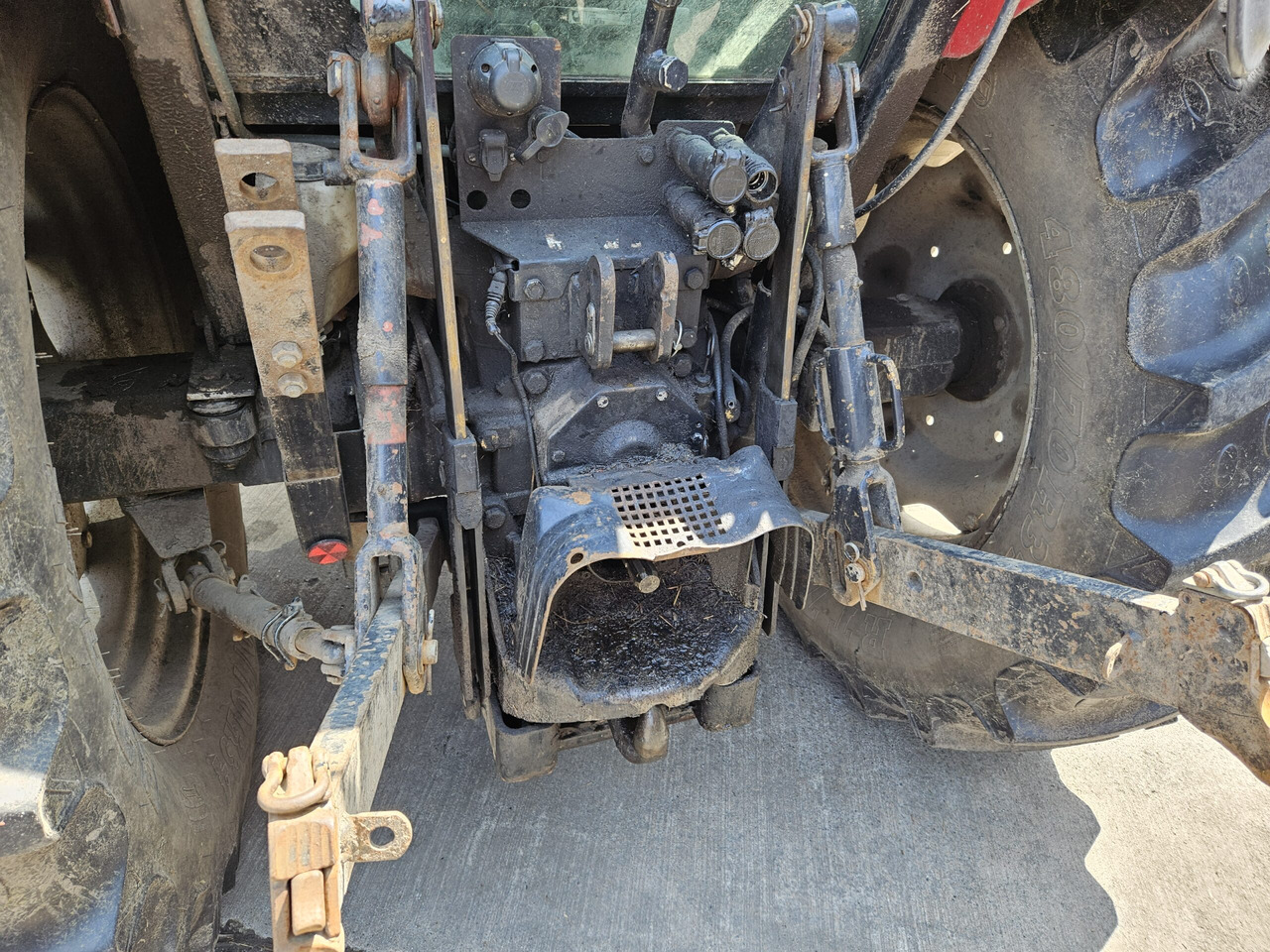 2007 Case JX1090U - Traktor: slika 3 2007 Case JX1090U - Traktor: slika 3