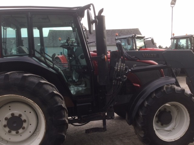 2016 Valtra A93, one local owner machine - Traktor: slika 3 2016 Valtra A93, one local owner machine - Traktor: slika 3