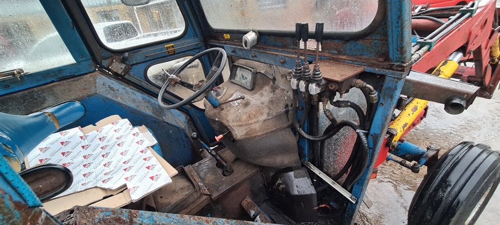 Ford 4600 - Traktor: slika 4 Ford 4600 - Traktor: slika 4