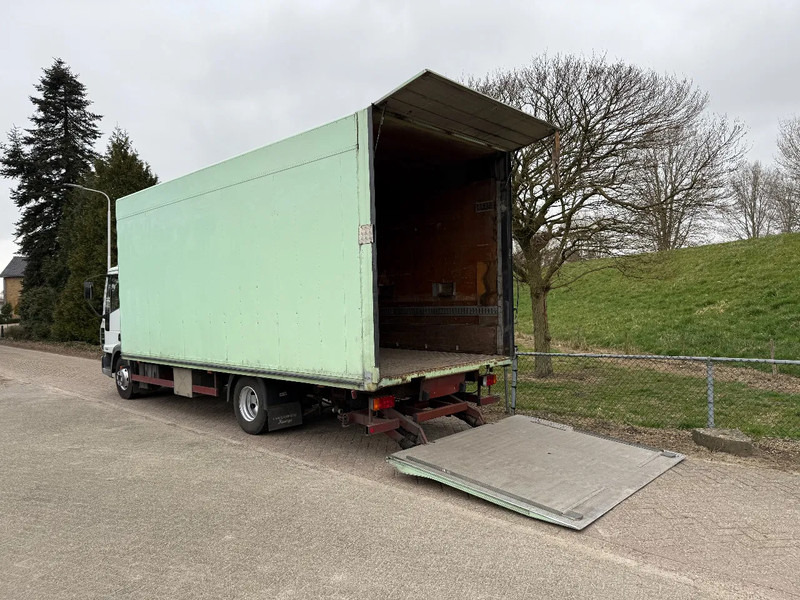 Iveco EuroCargo 75 Bakwagen -Manual-lift- Low KM - Kamion sa zatvorenim sandukom: slika 3 Iveco EuroCargo 75 Bakwagen -Manual-lift- Low KM - Kamion sa zatvorenim sandukom: slika 3