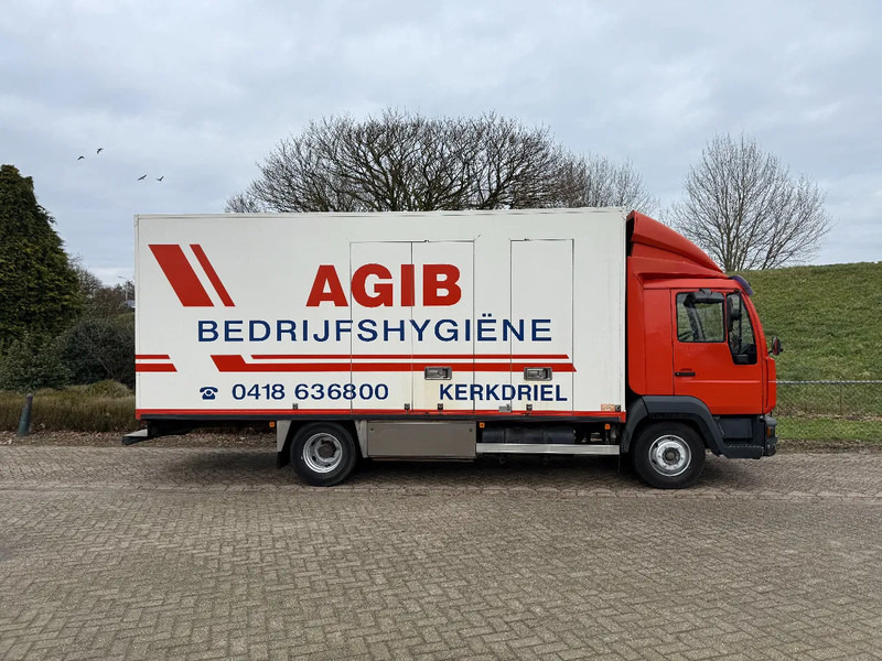 MAN L20 Bakwagen 4x2 Manual EUR 3 NL TRUCK - Kamion sa zatvorenim sandukom: slika 5 MAN L20 Bakwagen 4x2 Manual EUR 3 NL TRUCK - Kamion sa zatvorenim sandukom: slika 5