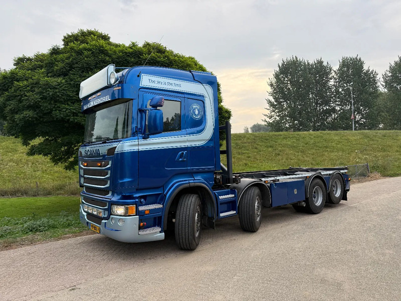 Scania R490 8X2 Manual EUR 6 Retarder TOP Truck - Kamion za prevoz kontejnera/ Kamion sa promenjivim sandukom: slika 4 Scania R490 8X2 Manual EUR 6 Retarder TOP Truck - Kamion za prevoz kontejnera/ Kamion sa promenjivim sandukom: slika 4