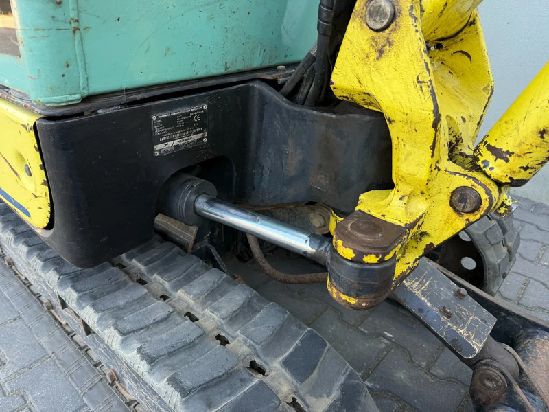 Mini kran Yanmar SV17: slika 17