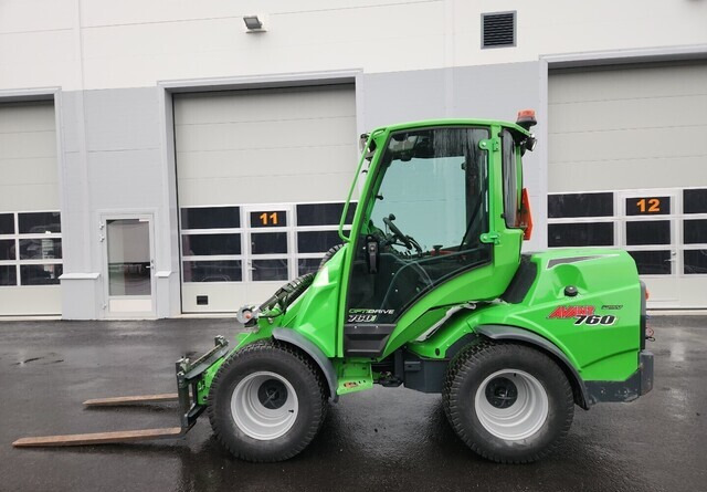 Avant760i - Zglobni utovarivač: slika 2 Avant760i - Zglobni utovarivač: slika 2