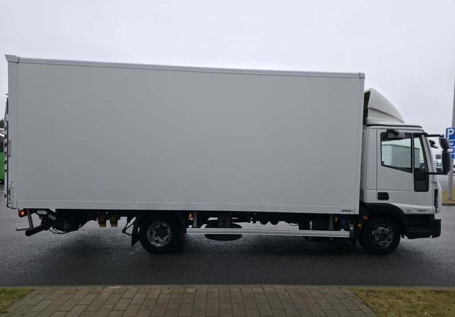 IvecoEurocargo - Kamion sa zatvorenim sandukom: slika 5 IvecoEurocargo - Kamion sa zatvorenim sandukom: slika 5
