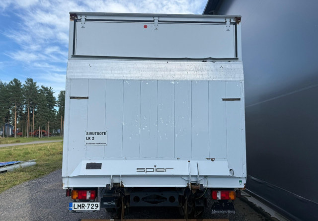 Mercedes-BenzAtego kaappi + perälauta - Kamion sa zatvorenim sandukom: slika 4 Mercedes-BenzAtego kaappi + perälauta - Kamion sa zatvorenim sandukom: slika 4