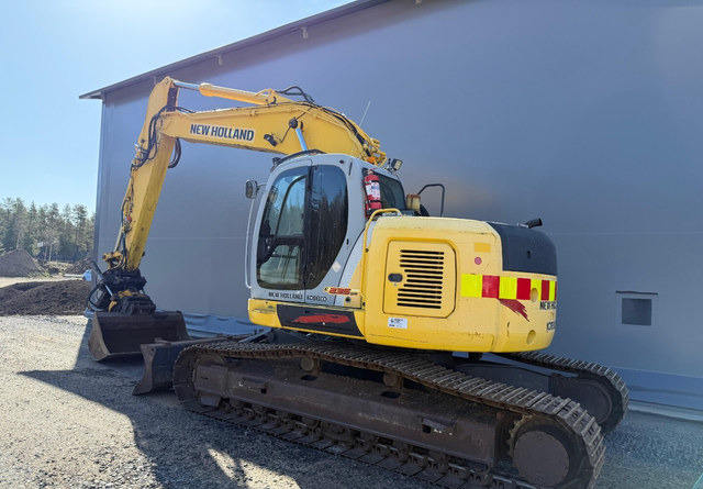 New HollandE235SR - Bager guseničar: slika 3 New HollandE235SR - Bager guseničar: slika 3