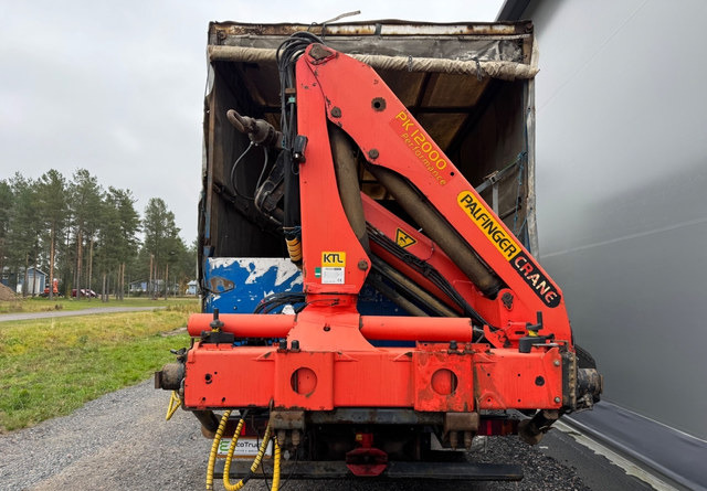 ScaniaScania 144G 6x2 - Kamion sa zatvorenim sandukom, Kamion sa dizalicom: slika 5 ScaniaScania 144G 6x2 - Kamion sa zatvorenim sandukom, Kamion sa dizalicom: slika 5