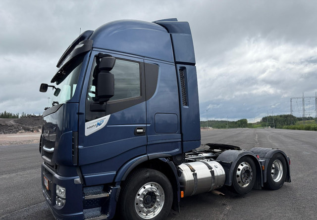 Iveco Stralis 460 LNG / LBG - Tegljač: slika 1 Iveco Stralis 460 LNG / LBG - Tegljač: slika 1