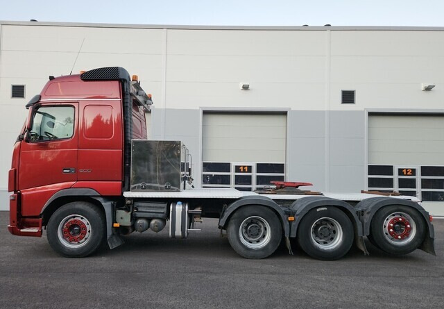 VolvoFH16 600 8x4 - Tegljač: slika 2 VolvoFH16 600 8x4 - Tegljač: slika 2