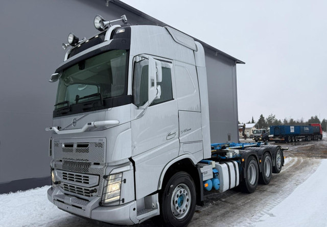 VolvoFh13 540 - Kamion sa hidrauličnom kukom: slika 1 VolvoFh13 540 - Kamion sa hidrauličnom kukom: slika 1