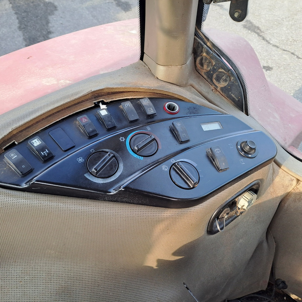 CASE MX 285 MAGNUM - ASTA AGRIBERTOCCHI - Traktor: slika 4 CASE MX 285 MAGNUM - ASTA AGRIBERTOCCHI - Traktor: slika 4