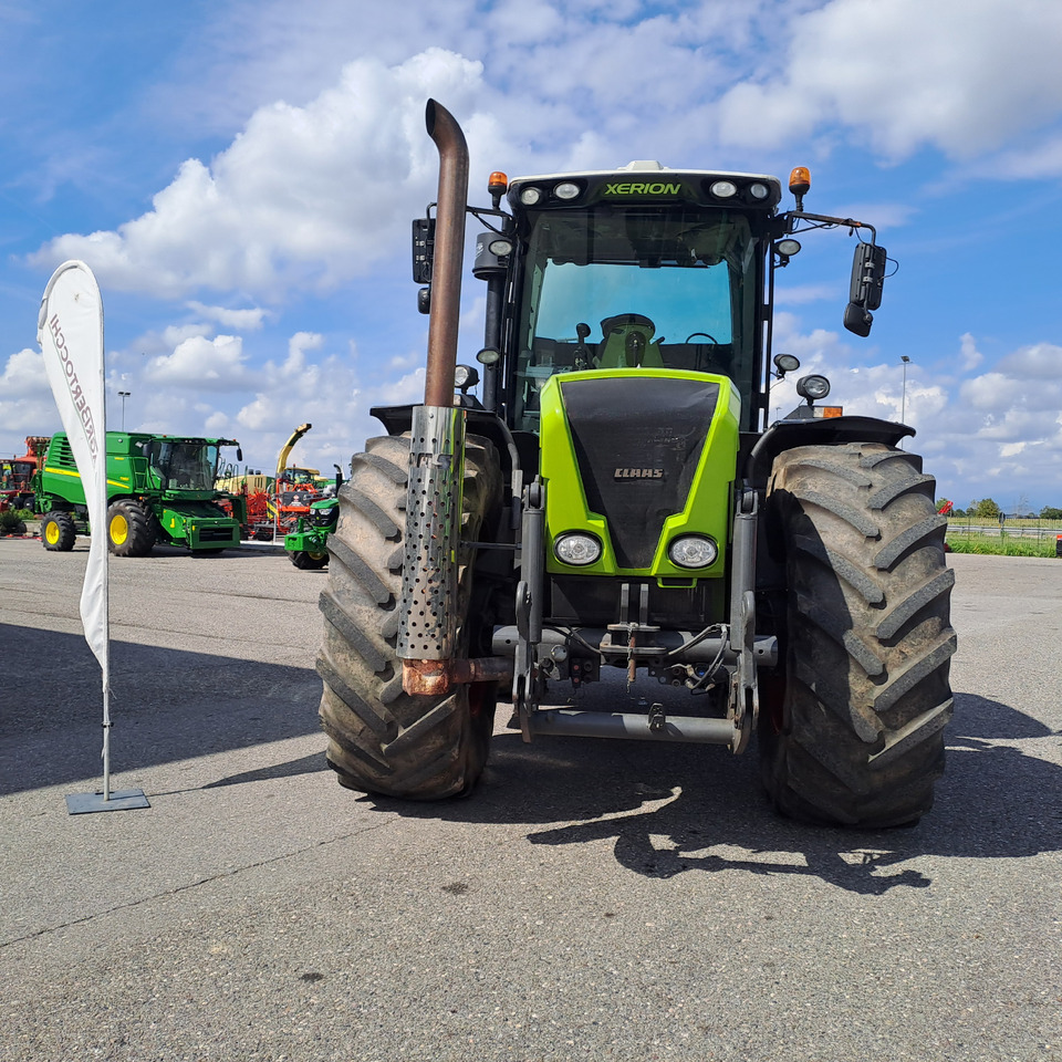 CLAAS XERION 3800 TRAC - Traktor: slika 3 CLAAS XERION 3800 TRAC - Traktor: slika 3